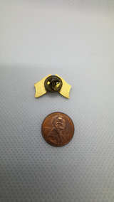 US and Italy Crossed Flag Lapel Pin - Image 3