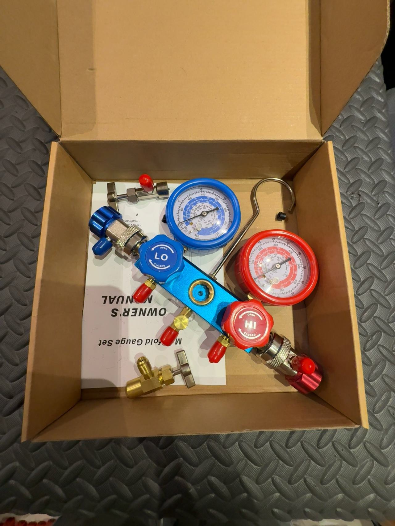 Mastercool Style 3-Way HVAC AC Manifold Gauge Set