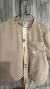 Nike Sportswear Essential Women's Woven Pocket Top Tan - Image 5