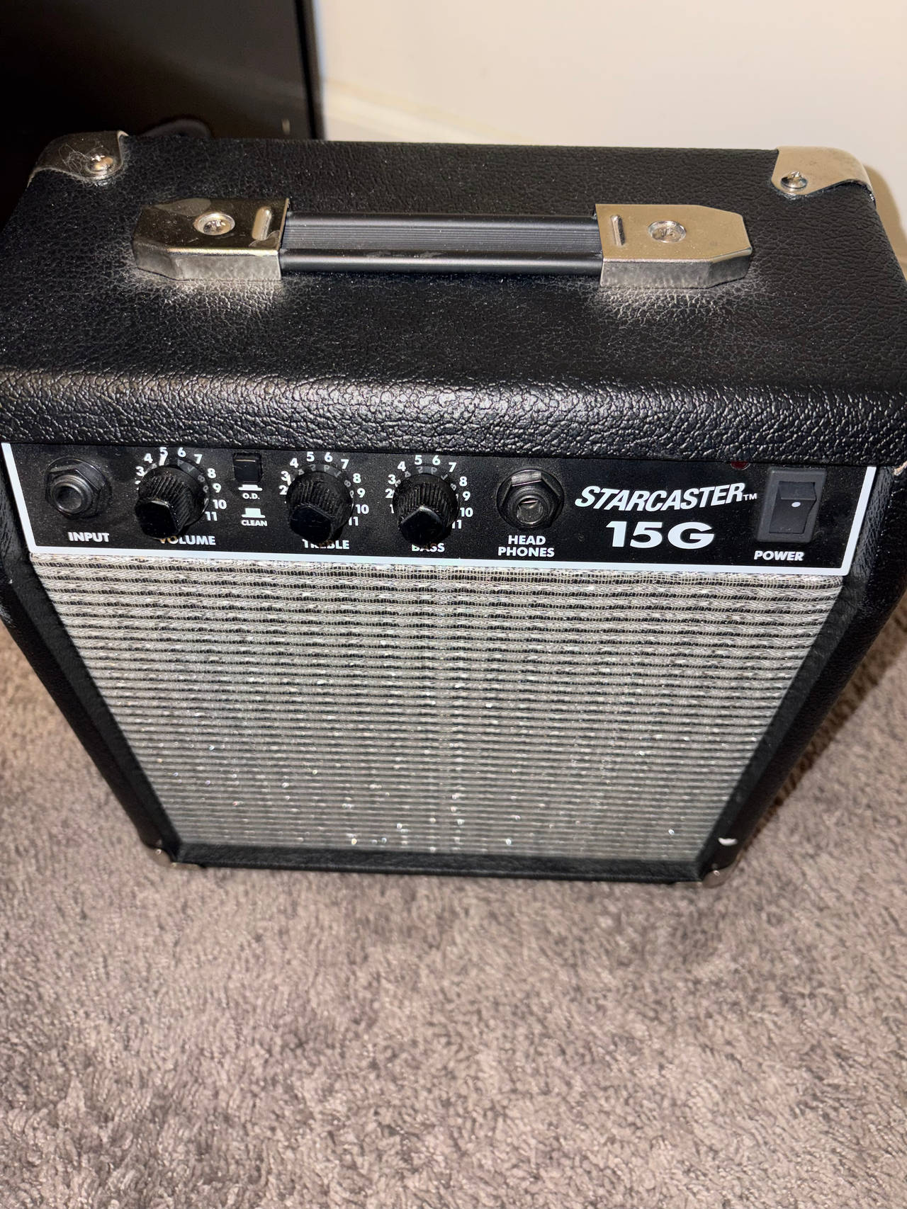 Fender Starcaster 15G Guitar Amplifier