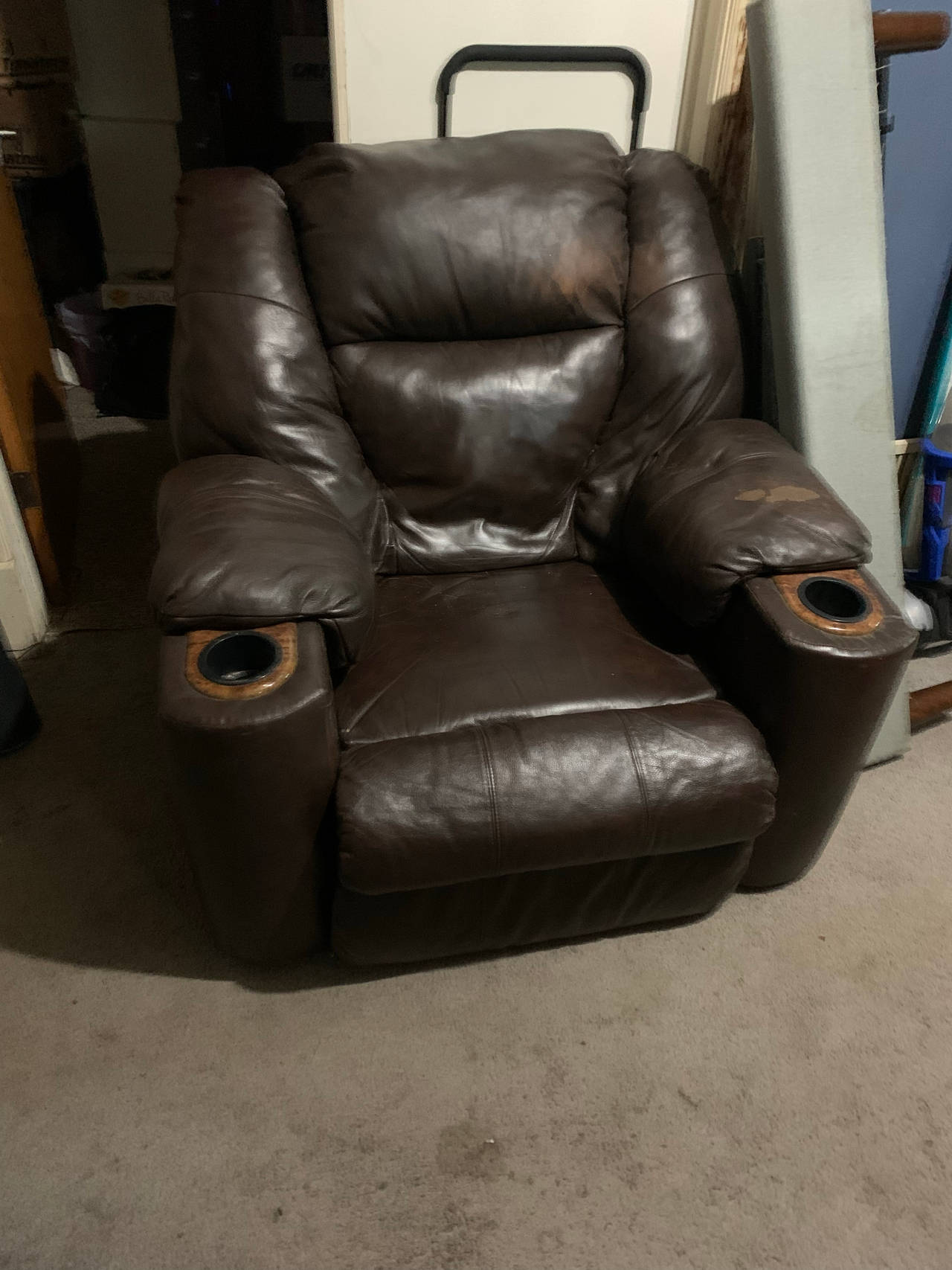 Leather Recliner Chair with Cup Holders