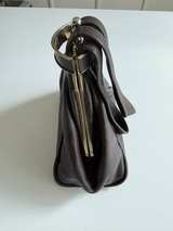 Vintage Brown Leather Kiss Lock Frame Bag - Image 3
