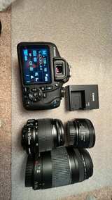 Canon EOS Rebel T7 DSLR Camera with 18-55mm, 75-300mm, and 50mm Lenses with bag - Image 2