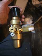 VWR Dual Stage Gas Pressure Regulator - Image 1
