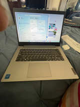 Lenovo IdeaPad 3 15 - Image 1