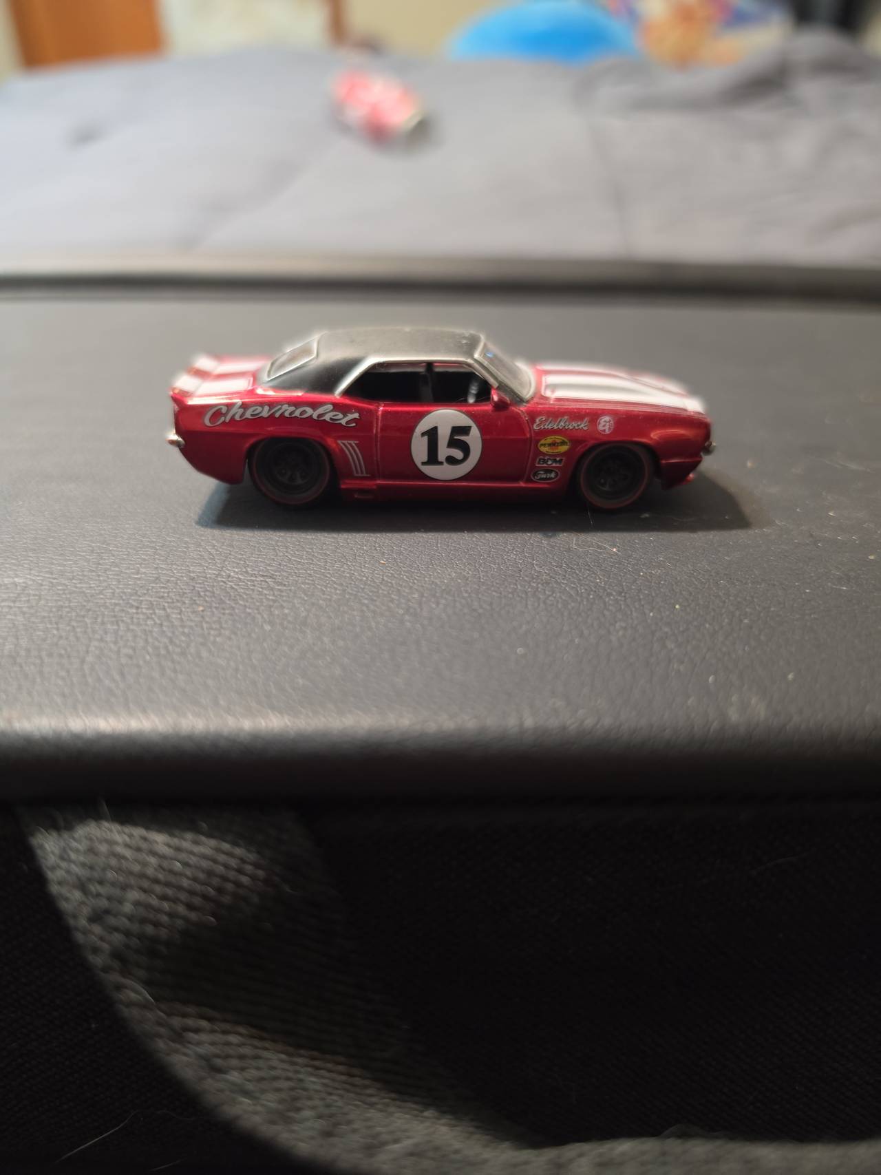 Hot Wheels '69 Chevy Camaro #15