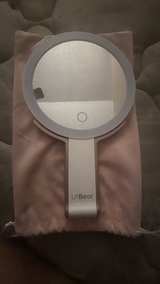 Fancii Luna LED Handheld Makeup Mirror - Image 3
