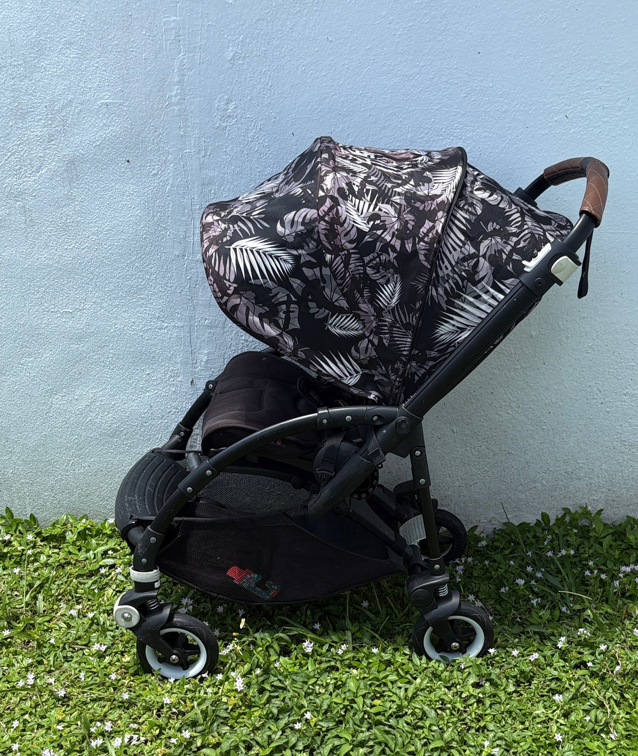 Bugaboo Bee 5 Stroller with Tropical Print Canopy
