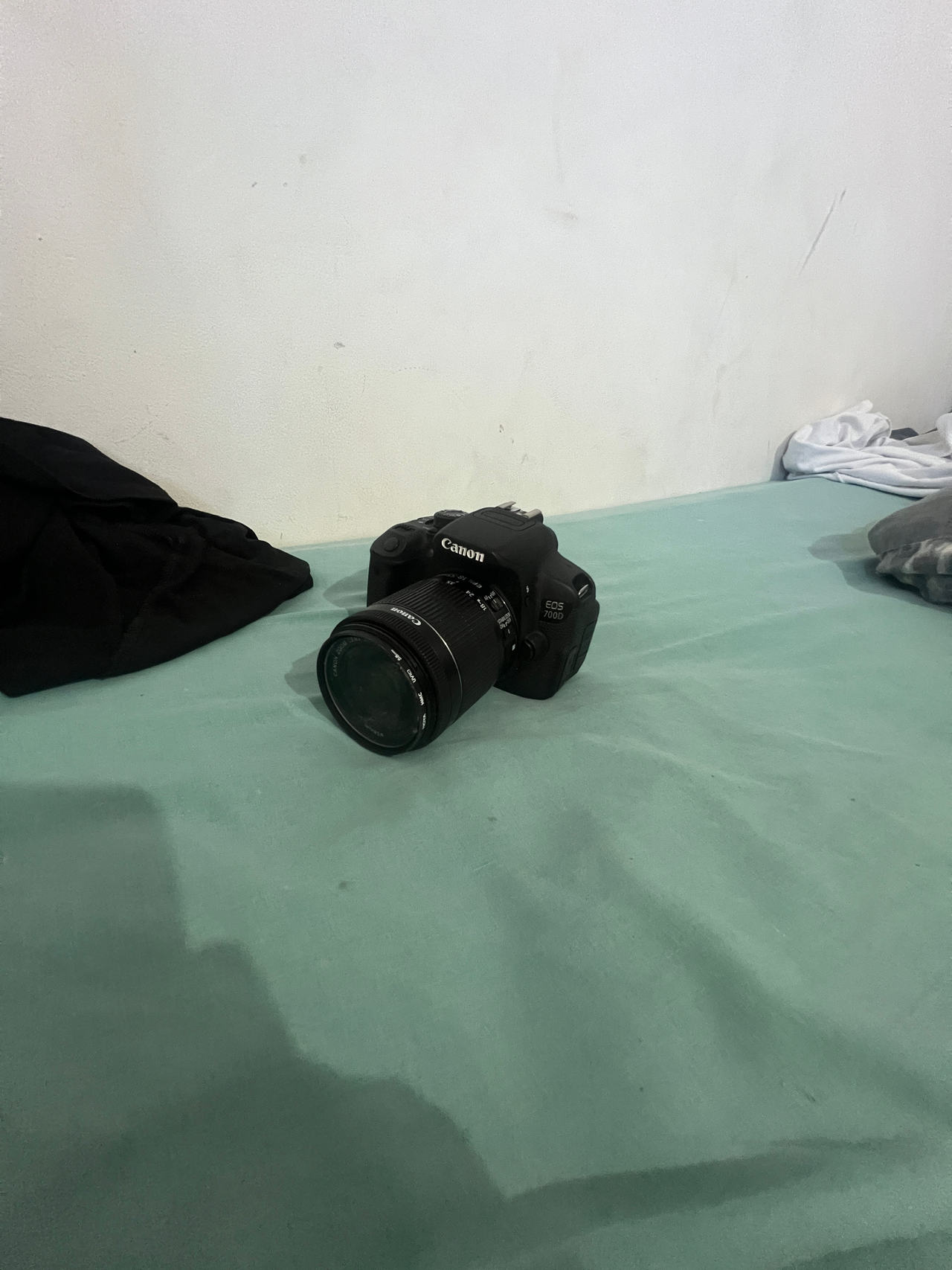 Canon EOS 1500D