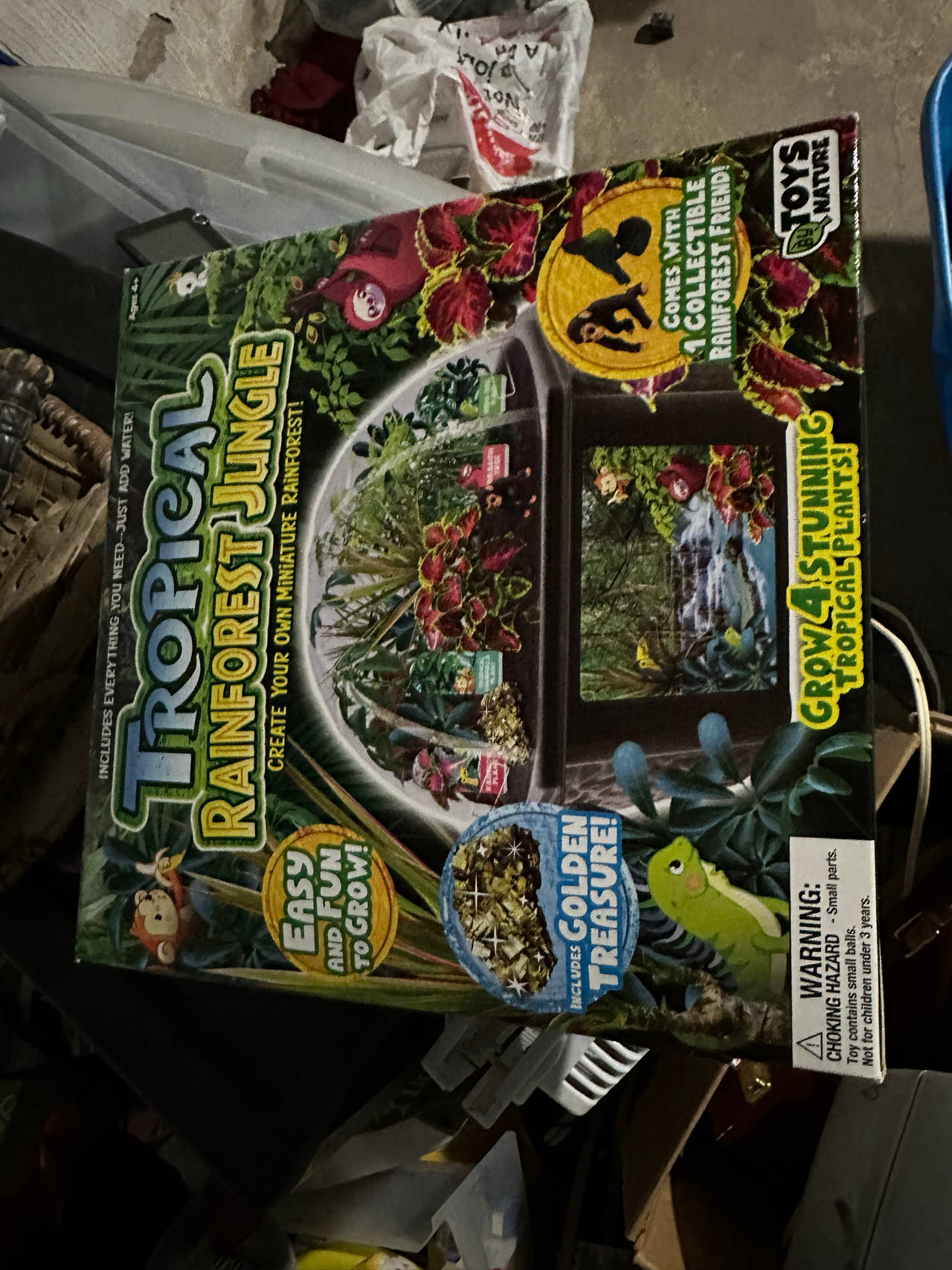 Toys by Nature Tropical Rainforest Jungle Kit