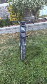 GT73 E-Bike, pretty much brand new  - Image 2