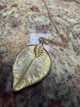 American Charm Co. 12K Gold Filled Leaf Pendant Necklace - Image 3