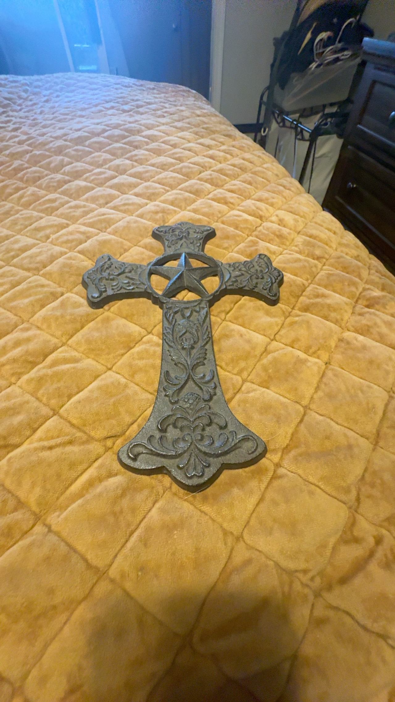 Western Frontier Cast Iron Wall Cross with Star Center