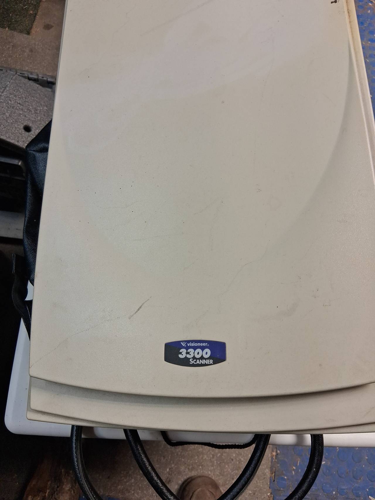 Visioneer 3300 Flatbed Scanner