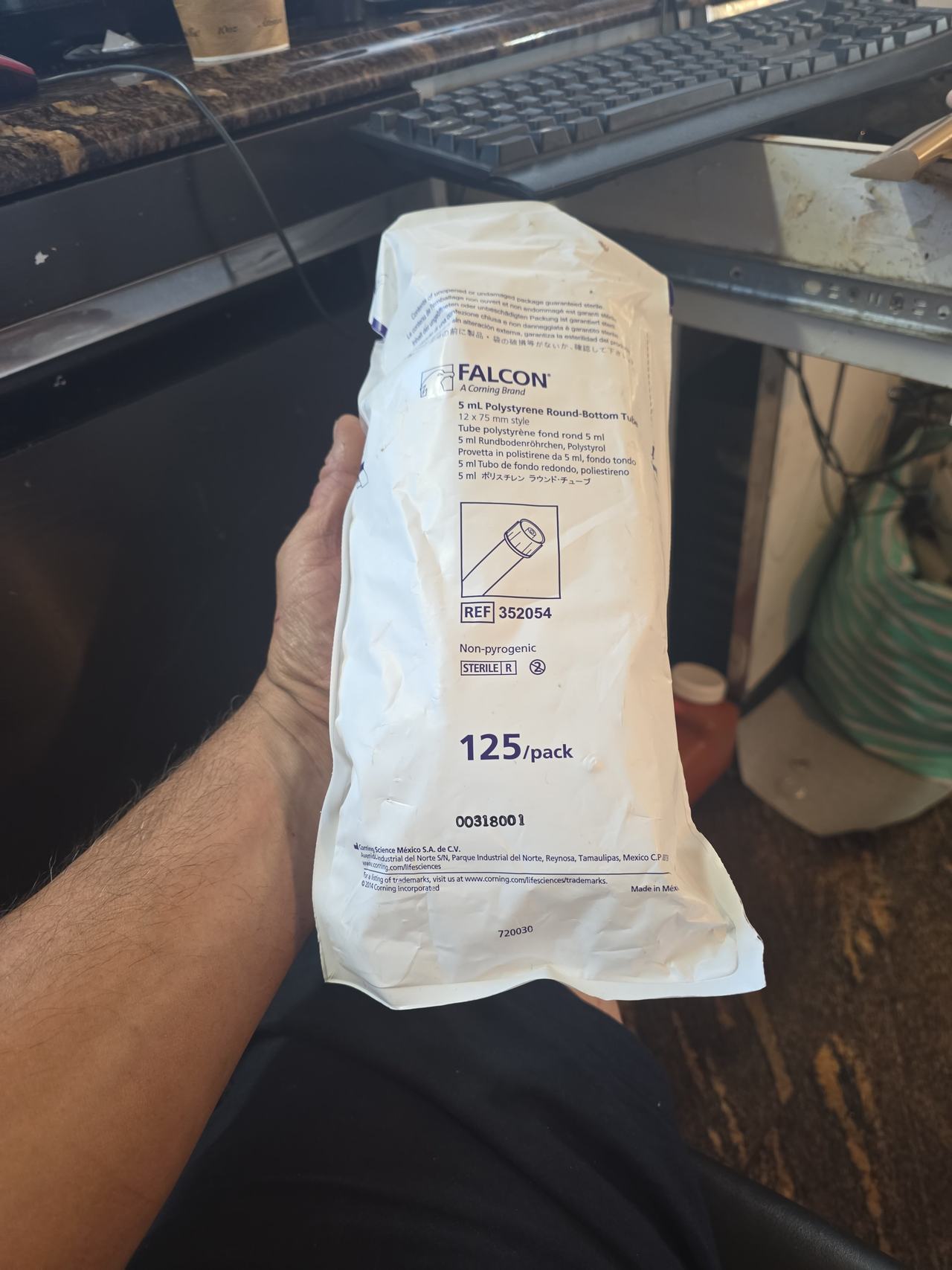 Falcon 5 mL Polystyrene Round-Bottom Tube, 12 x 75 mm style