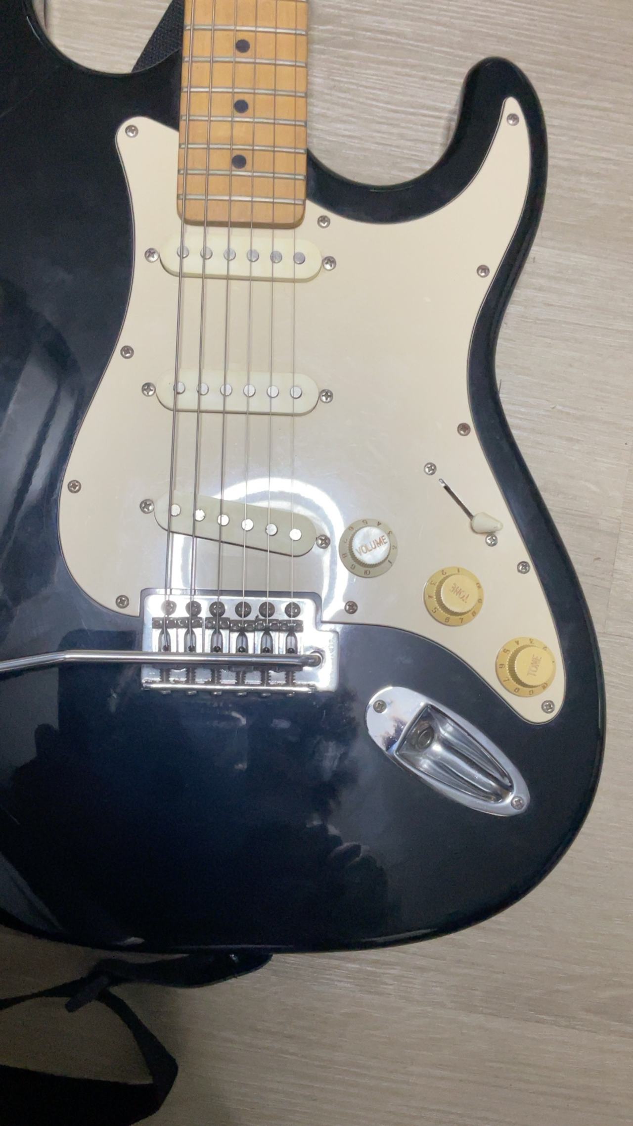 Squier Stratocaster II Black