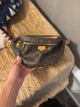 Louis Vuitton Bumbag Monogram Canvas - Image 1