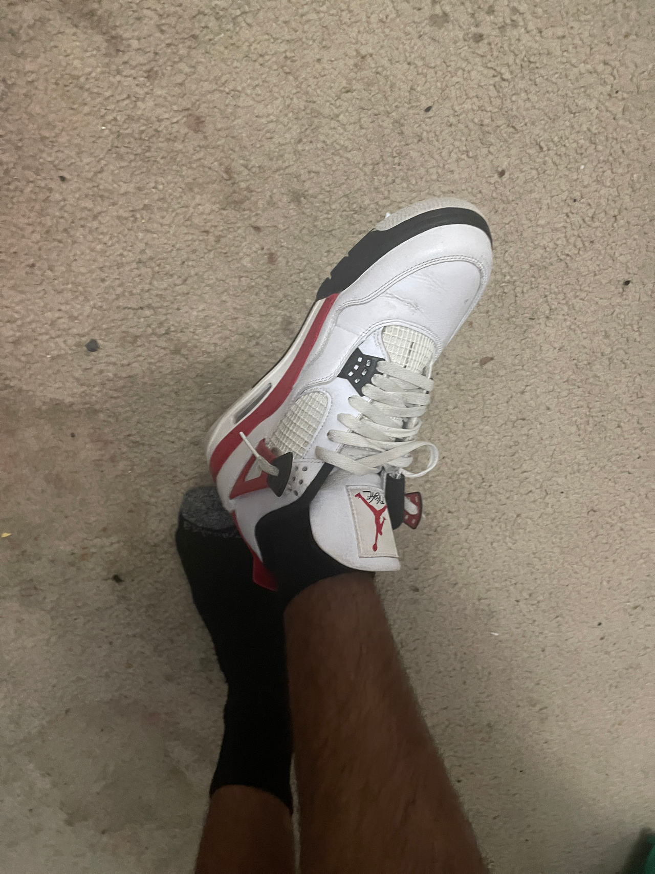 Air Jordan 4 Retro 'Fire Red'