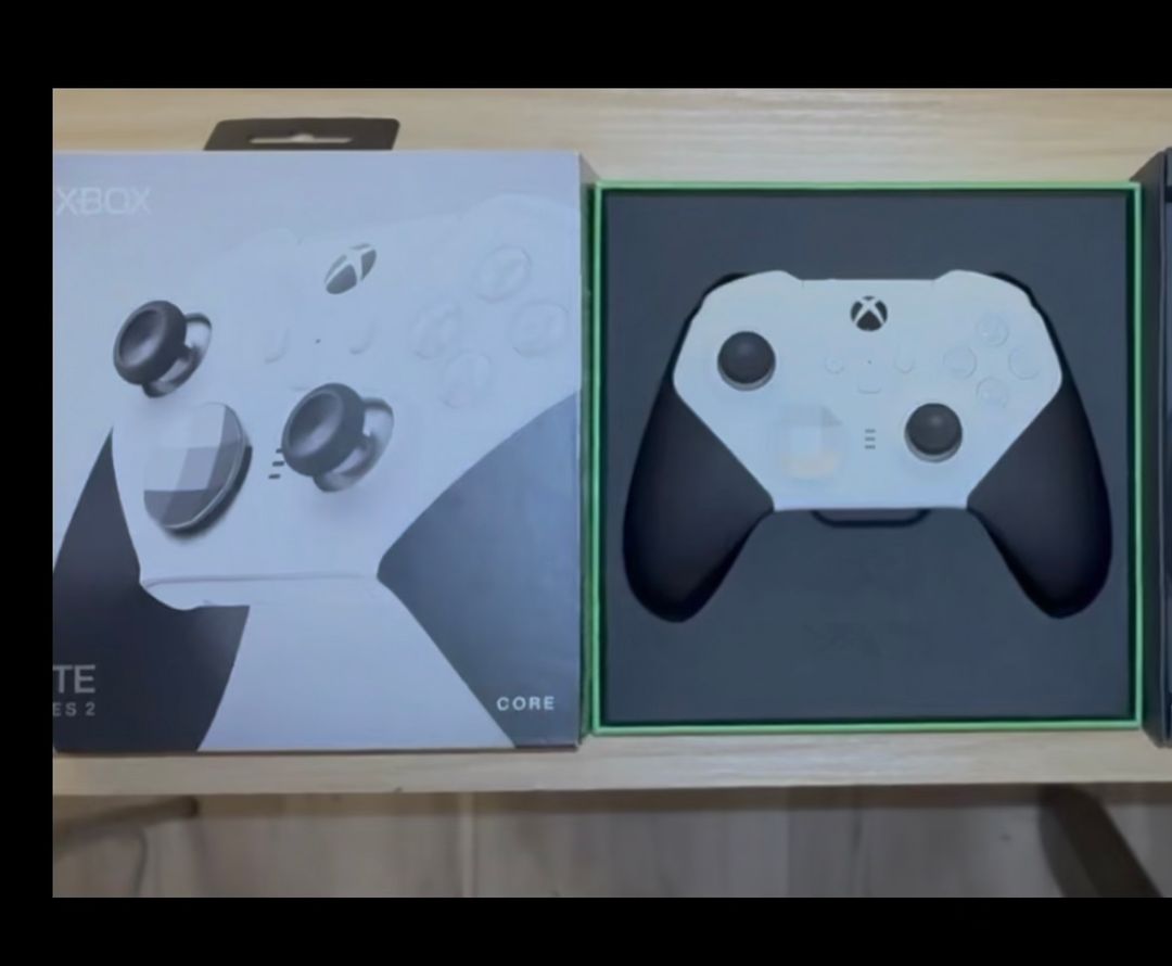 Xbox Elite Wireless Controller Series 2 Core