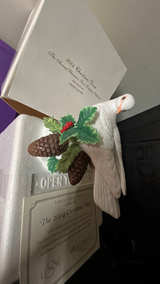 Lenox collections certifies that the 2004 Christmas Dove Porcelain Figurine - Image 5
