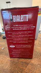 Bialetti Moka Express 3-Cup Espresso Maker - Image 8