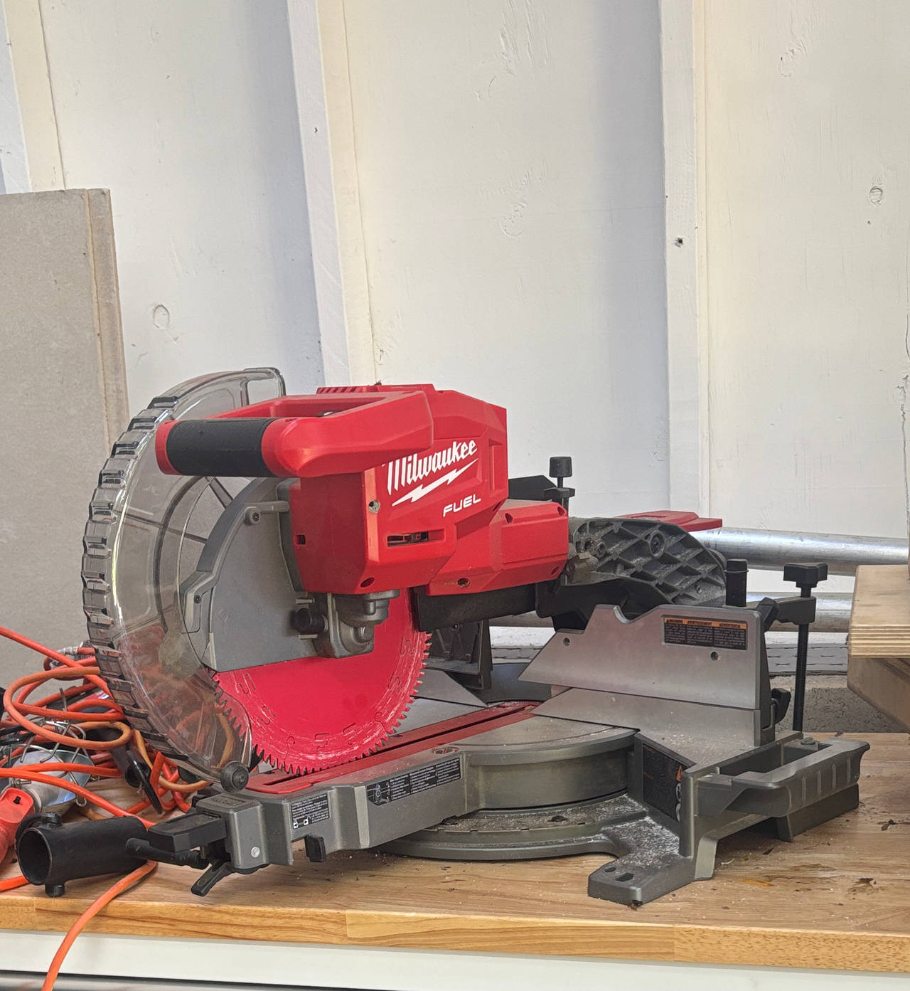 Milwaukee M18 FUEL 12" Sliding Compound Miter Saw