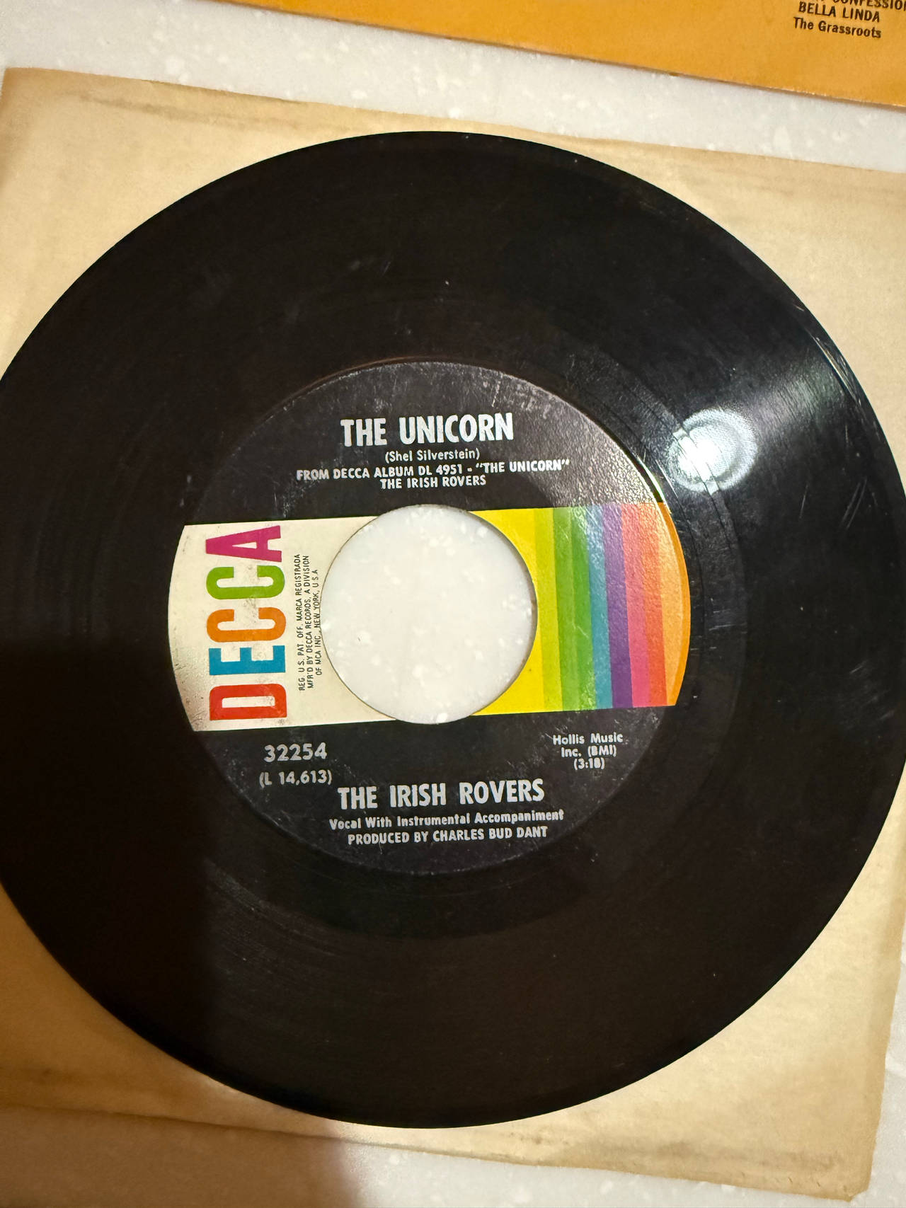The Irish Rovers - The Unicorn 7" Vinyl Single