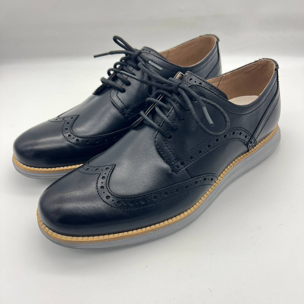 Cole Haan ØriginalGrand Wingtip Oxford Men’s Size 9