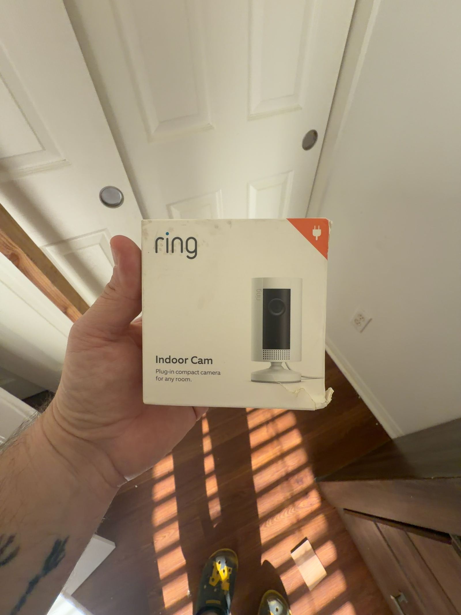 Ring Stick Up Cam Pro Plug-In White