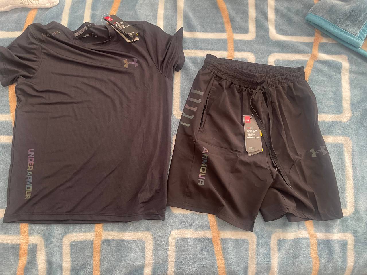 Under Armour HeatGear Men's Training T-Shirt and Shorts Set