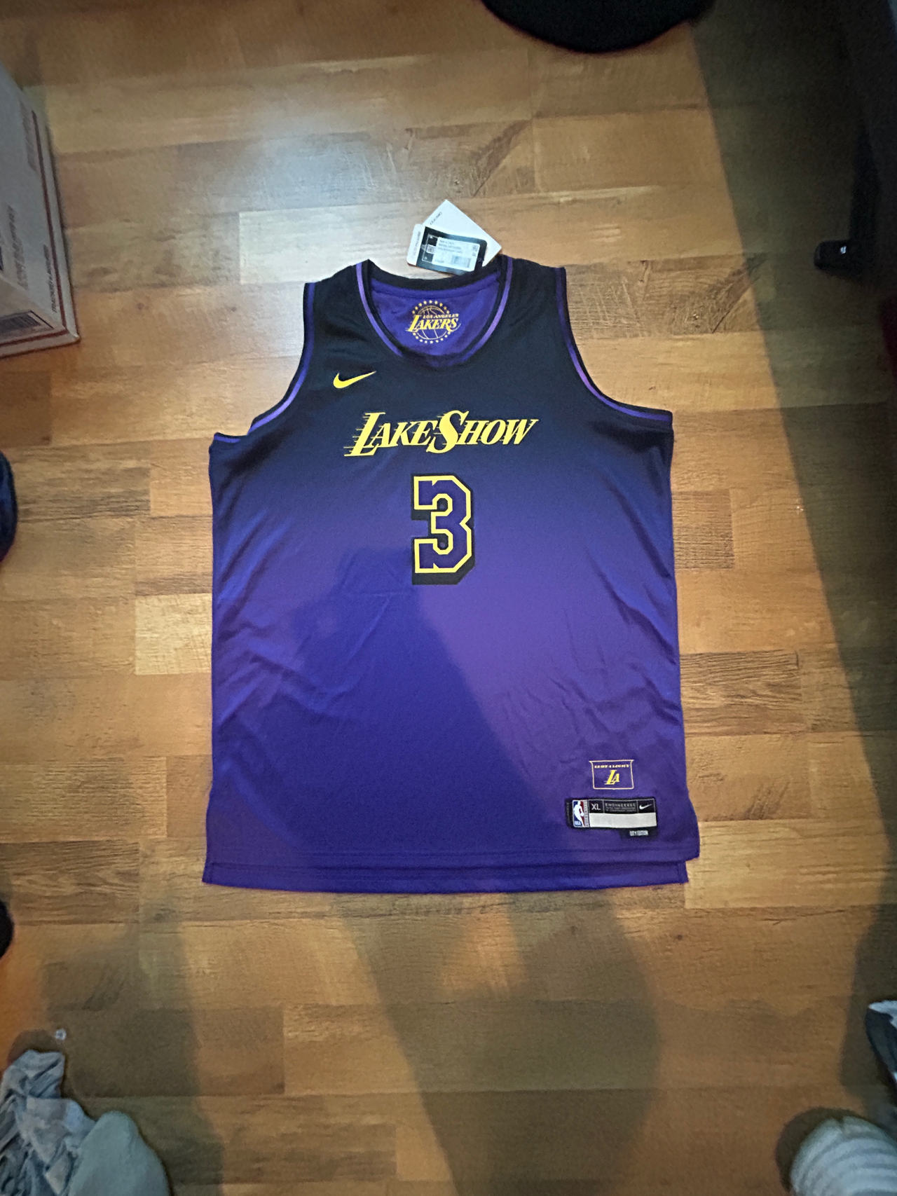 Los Angeles Lakers Nike City Edition Jersey youth XL- Anthony Davis purple 