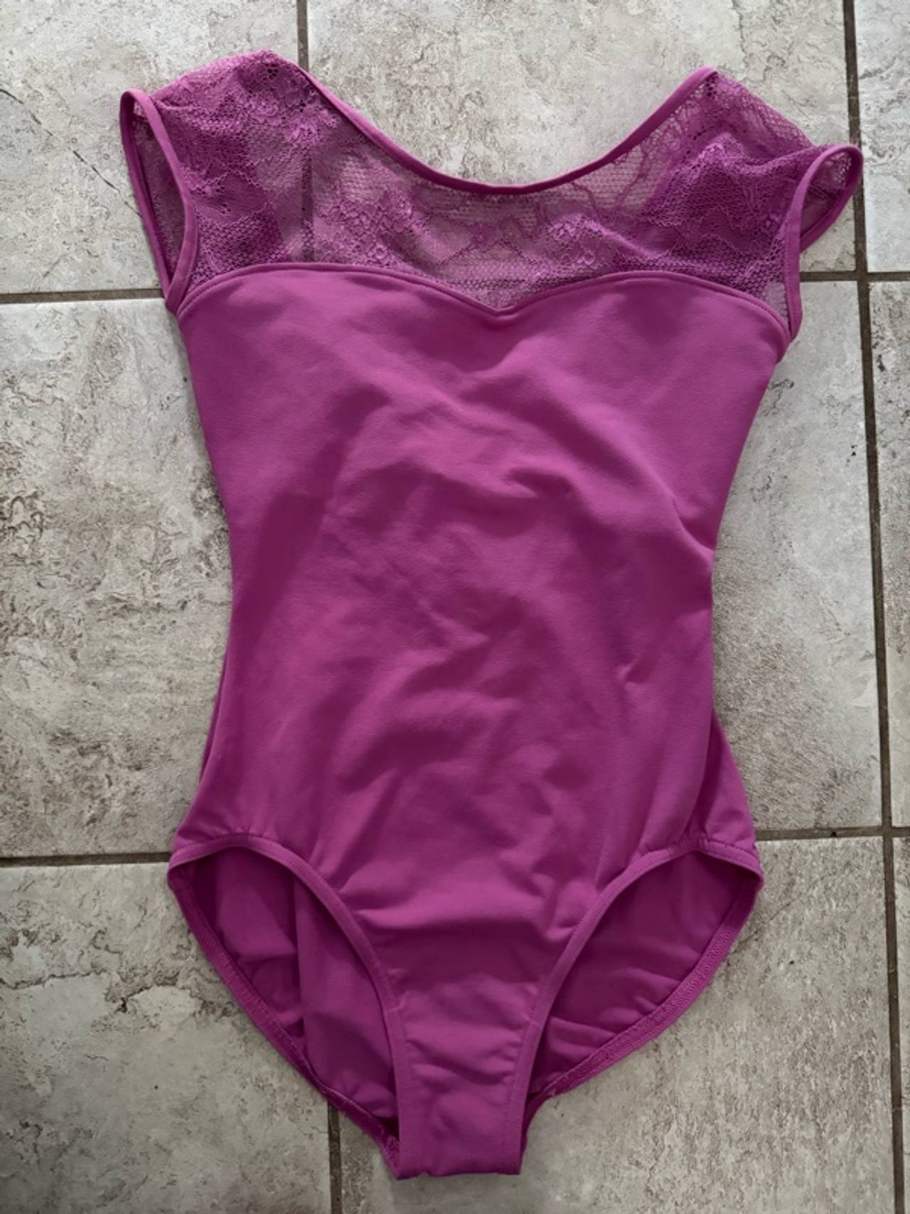 Bloch Women's Lace Cap Sleeve Ballet Leotard - Magenta, Size S