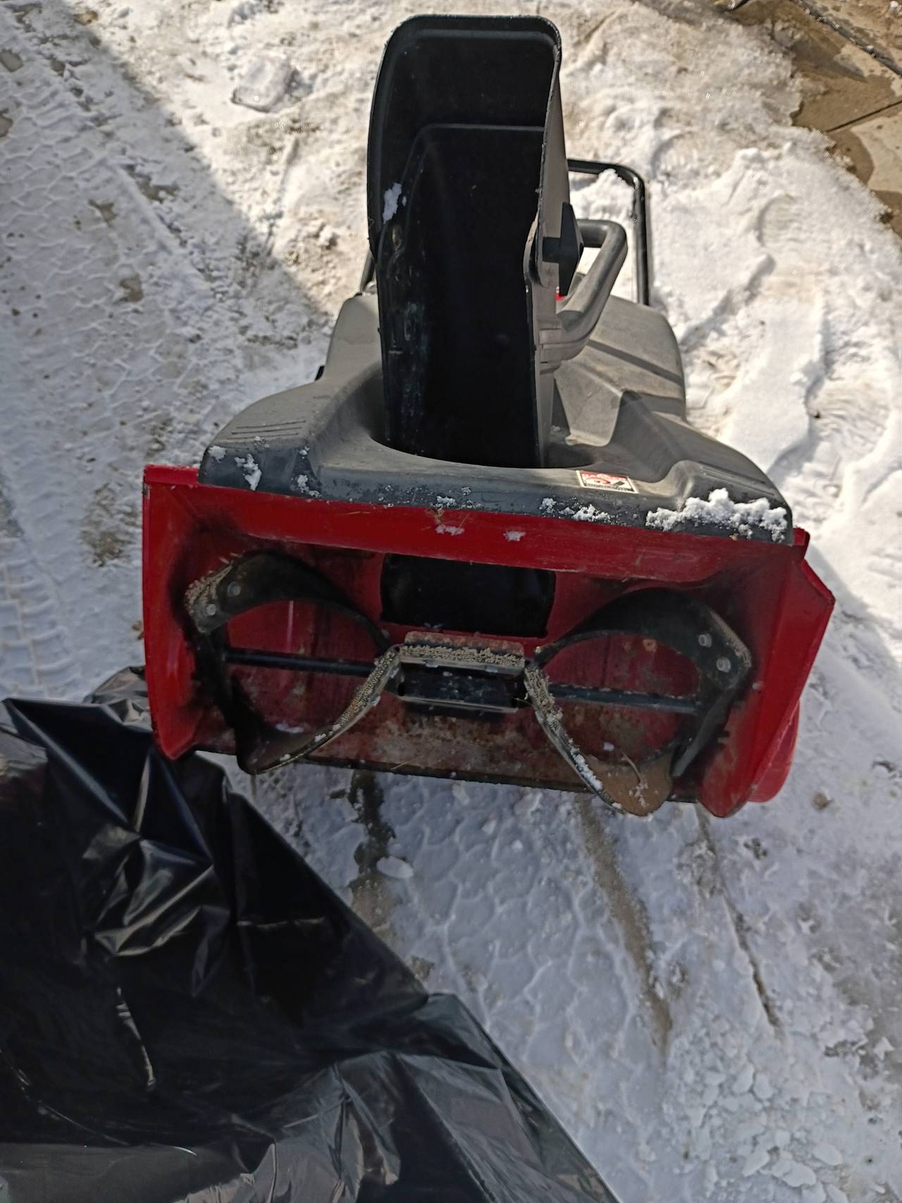 Yard Machines 123cc Single-Stage Snow Thrower