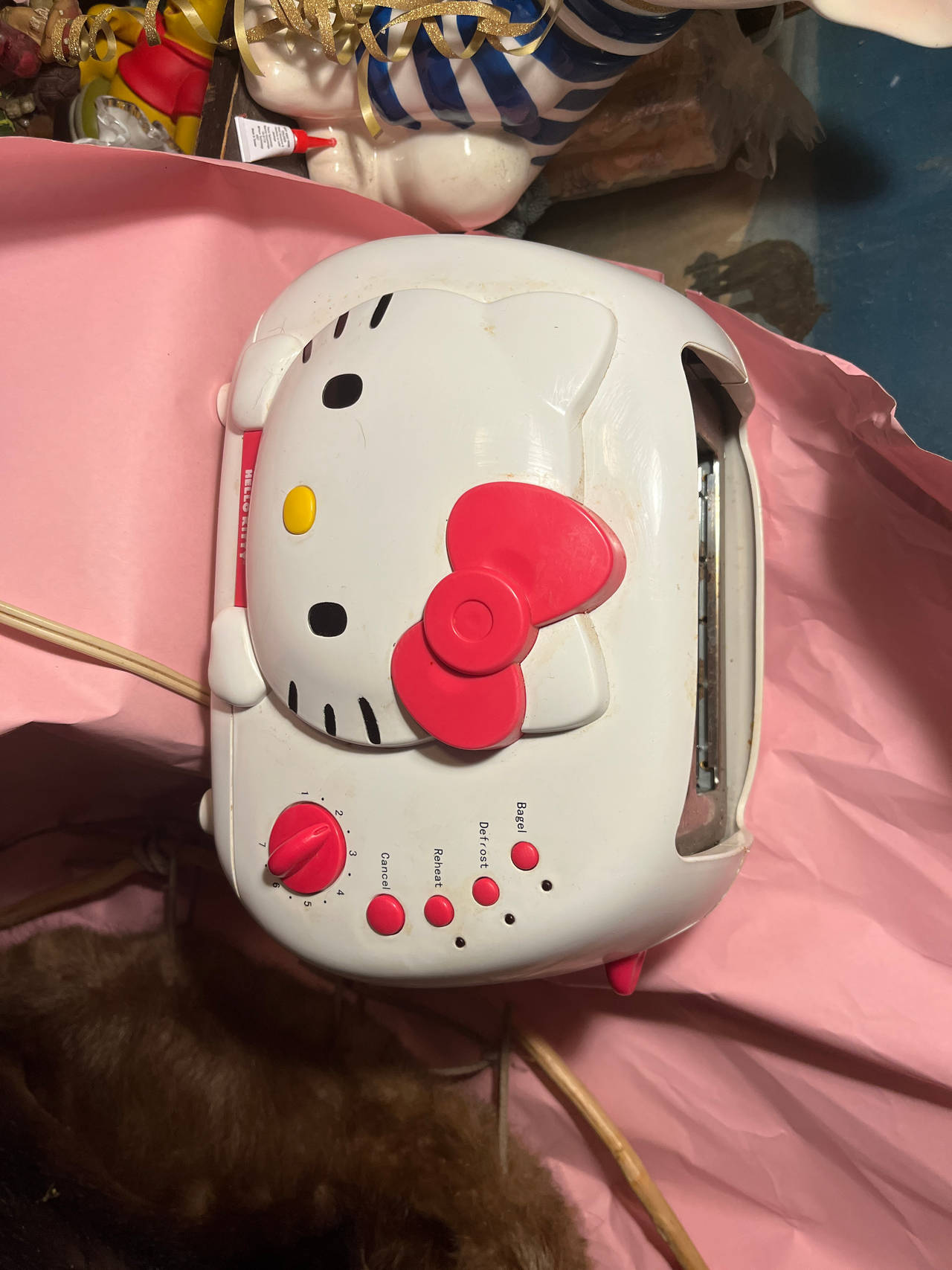 Hello Kitty 2-Slice Wide Slot Toaster