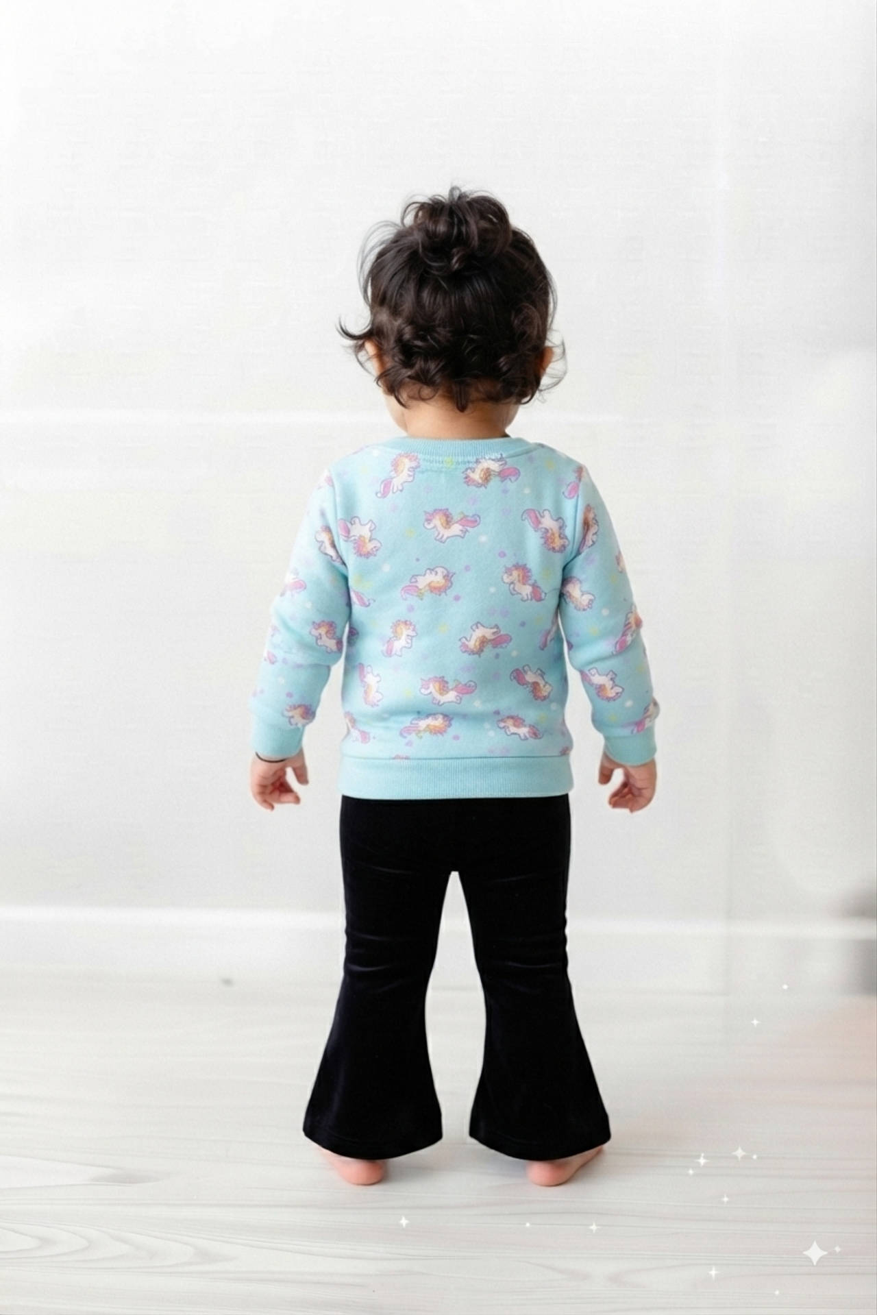 Garanimals Toddler Girls Unicorn Print Sweatshirt sz 18 Months