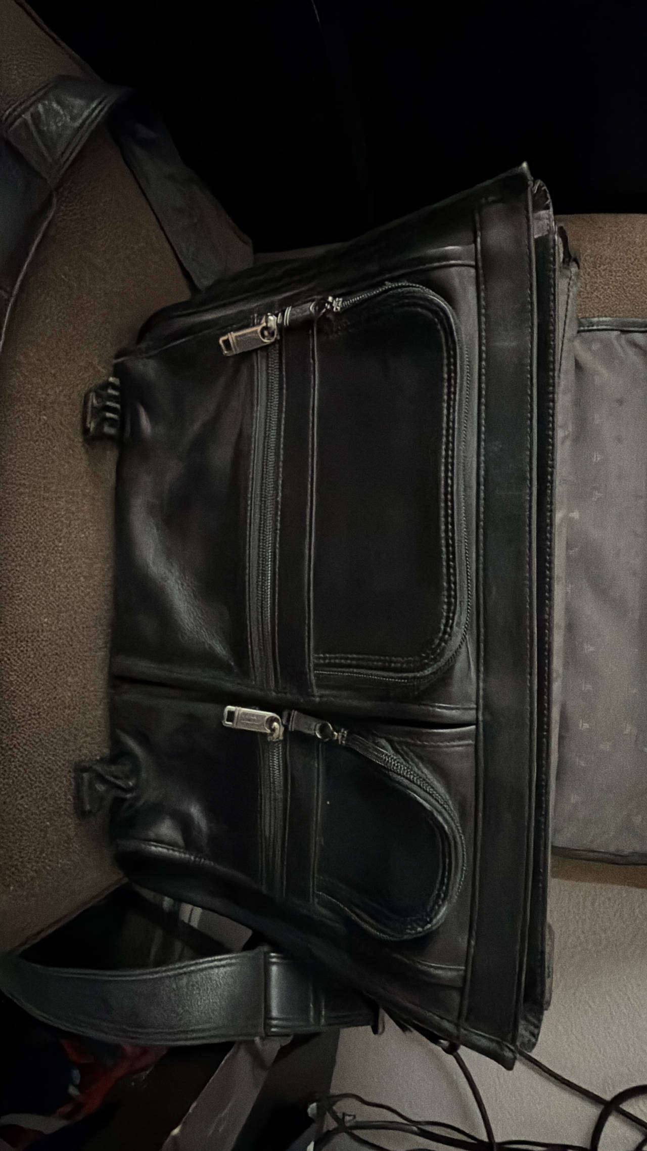 Tumi Alpha Leather Briefcase Napa Lesther