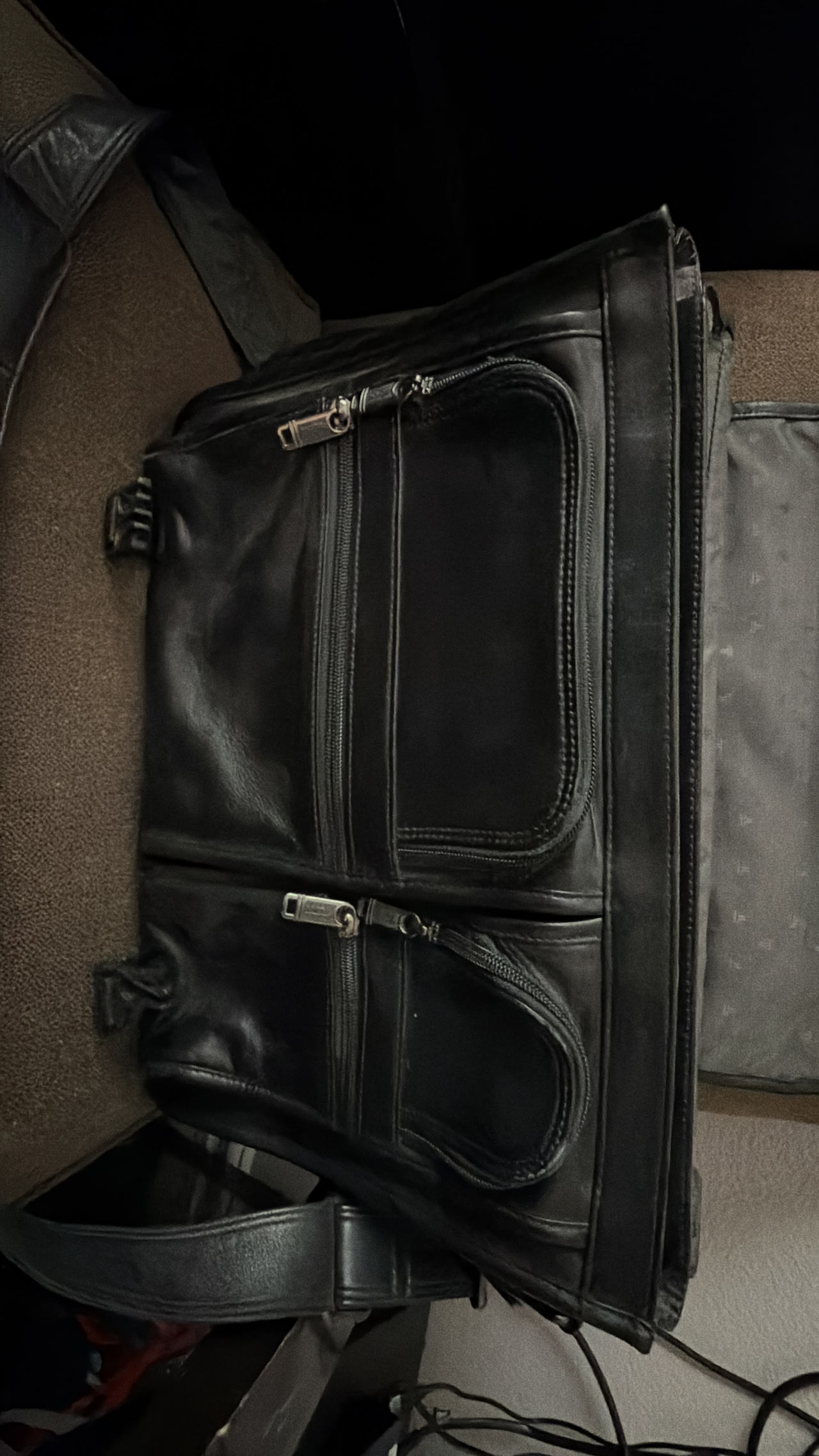 Tumi Alpha Leather Briefcase Napa Lesther