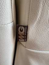 IMG of Norway Leather Recliner - Image 2