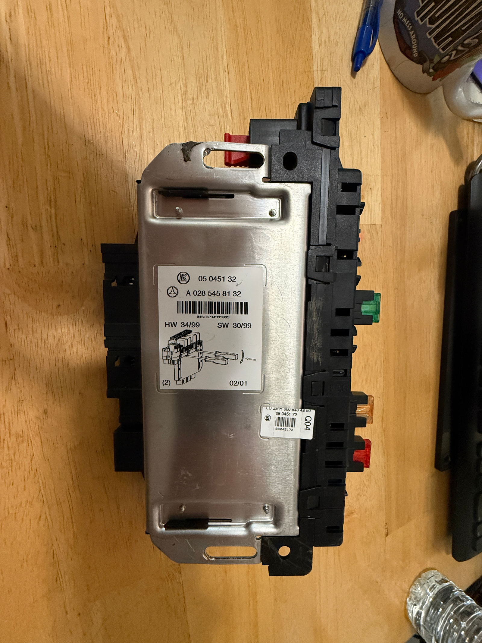 Mercedes-Benz Front SAM Control Unit Module A0285458132