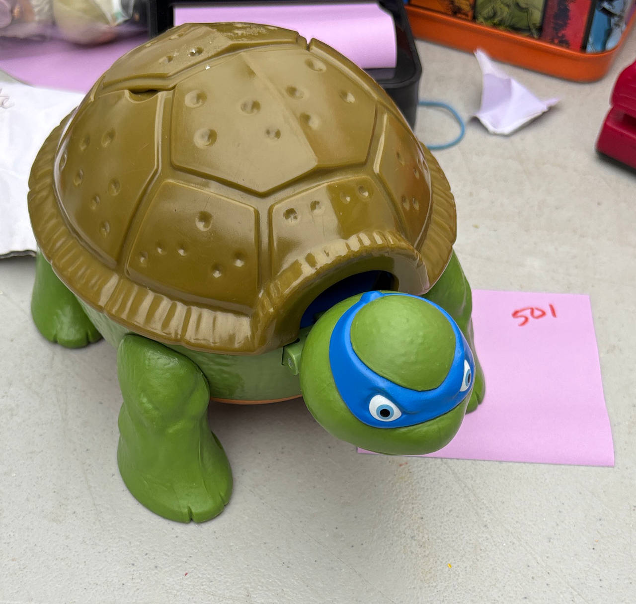 Teenage Mutant Ninja Turtles Mutatin' Leonardo Action Figure