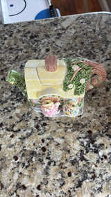 Fitz and Floyd Cottage Teapot - Image 7