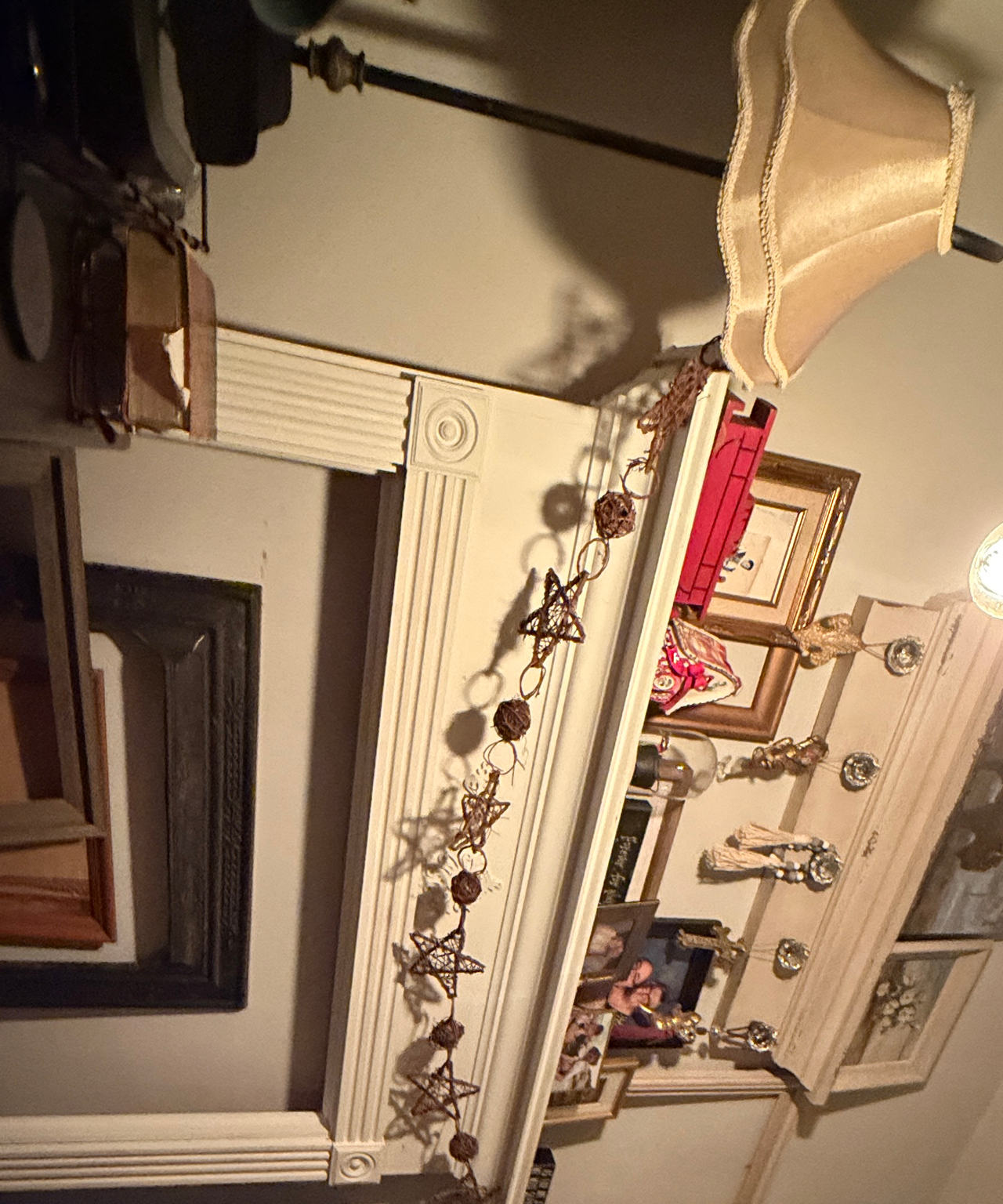 Rustic Grapevine Star Garland