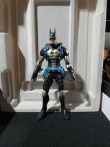 Mattel Batman Action Figure with Blue Tech Gear - Image 2