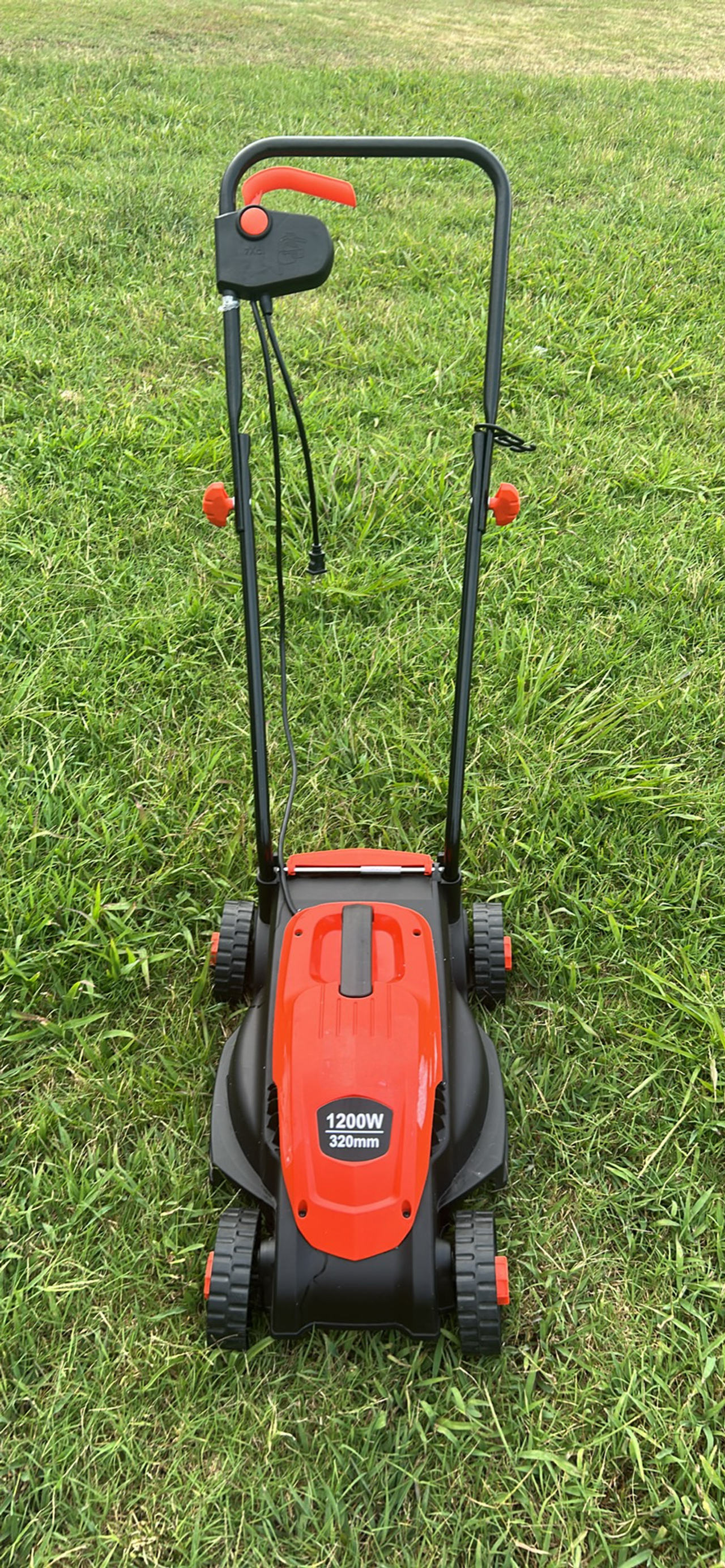 Electric Lawn Mower