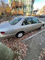 Toyota Camry - Image 8