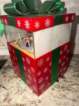 Gemmy Magic Music Box Pop Up Animated Present WORKS BUT DOES NOT OPEN CLOSE - Image 3