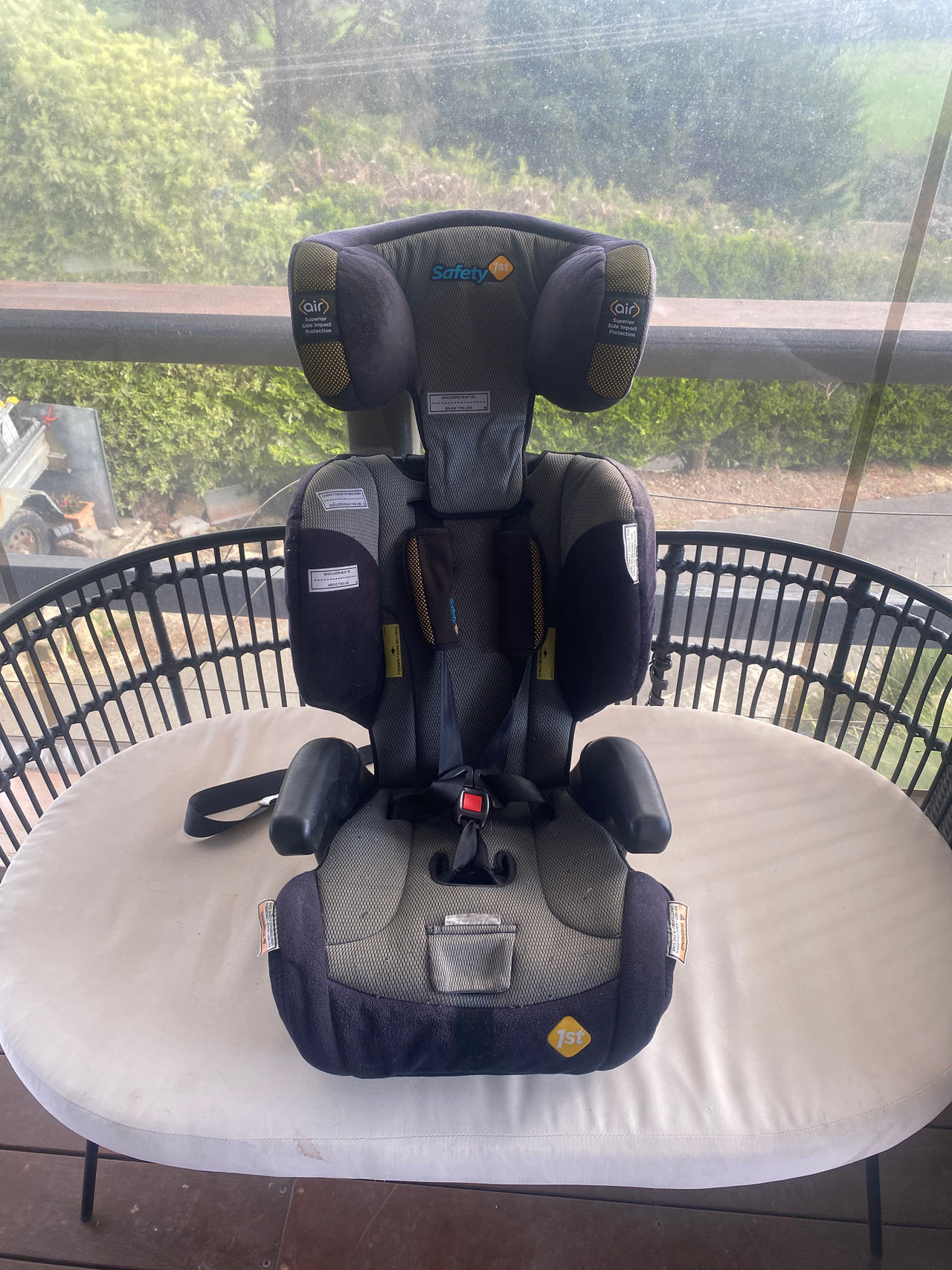 Safety 1st Custodian Plus Series II Convertible Booster Seat