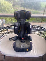Safety 1st Custodian Plus Series II Convertible Booster Seat - Image 1