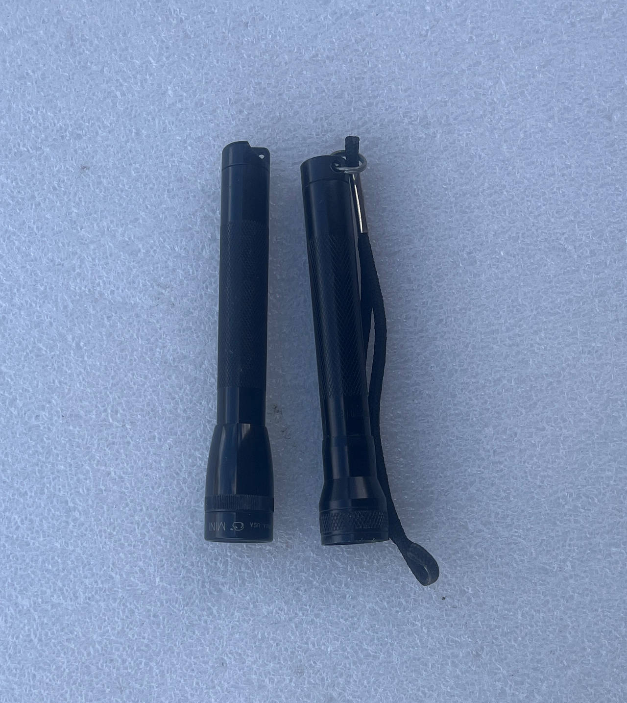 Maglite Mini Incandescent 2-Cell AA Flashlight