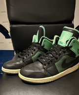 Air Jordan 1 Retro '89 Green Glow - Image 1